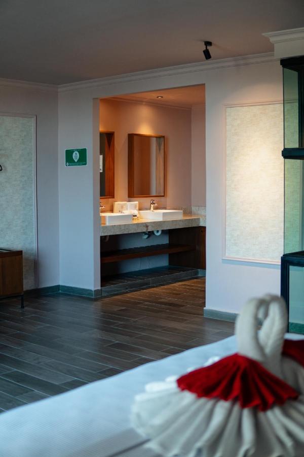 Hotel Mid Project Меріда Екстер'єр фото